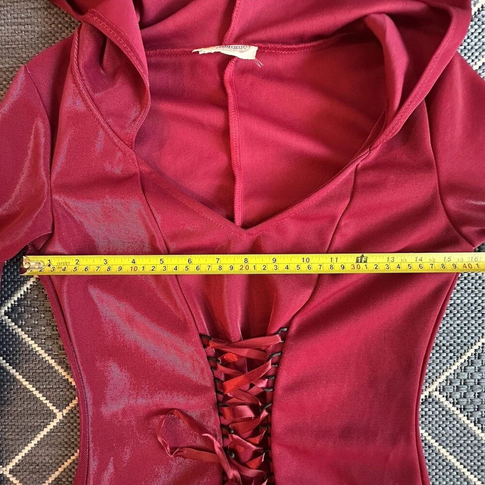 California Costumes Crimson Robe Hooded Dress Gown Medium S Halloween Sorceress - Picture 7 of 12